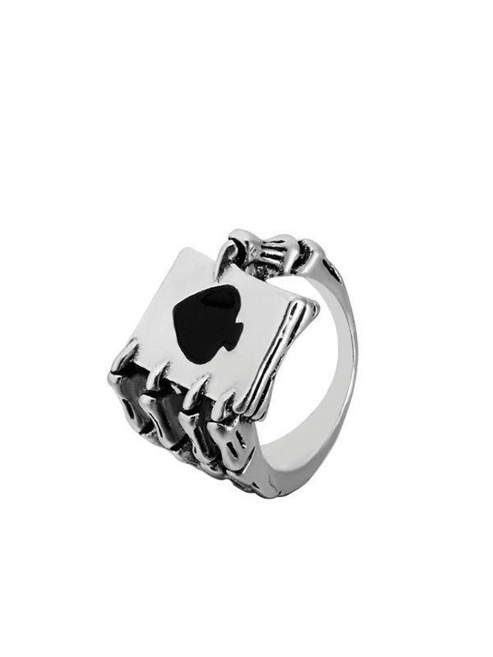 Bague de poker main squelette
