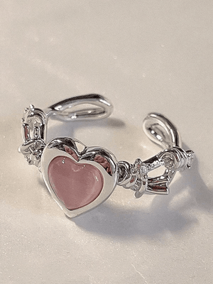 Bague manchette motif coeur rose