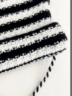 Bonnet Tricoté Rayé Détail Corne