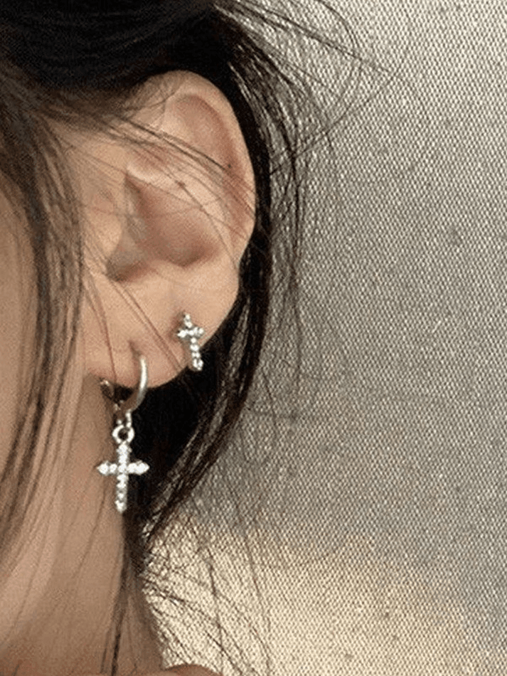 Boucle d'Oreille Décor Croix Strass