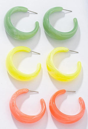 Boucles d'oreilles en acrylique en forme de C