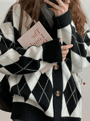 Cardigan en tricot à motif losanges et col en V
