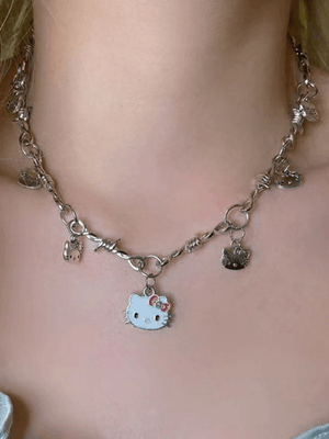 Collier à breloques chaton dessin animé