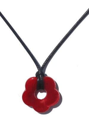 Collier de corde à pendentif fleur évidée