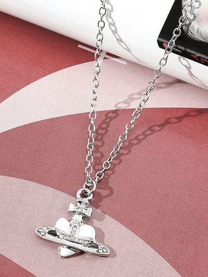 Collier pendentif coeur croix strass