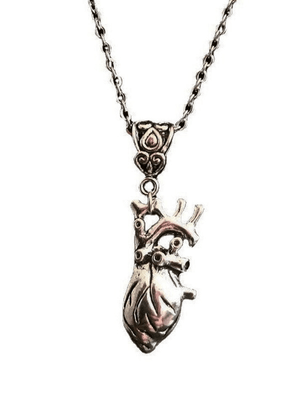 Collier pendentif coeur grunge