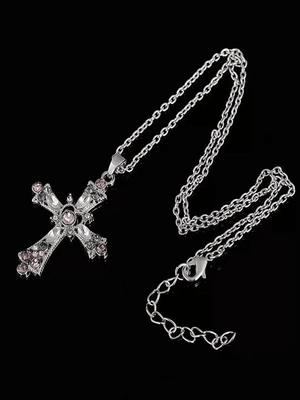 Collier pendentif croix strass grunge