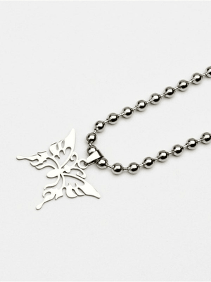 Collier pendentif papillon