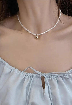 Collier pendentif perle élégant