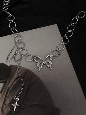 Collier ras du cou à décor d'étoiles papillons