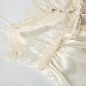 Coquette Split Front Lace Top – MAUVSTUDIO®