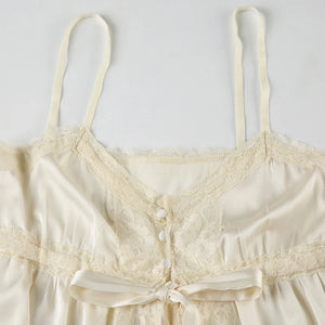 Coquette Split Front Lace Top – MAUVSTUDIO®