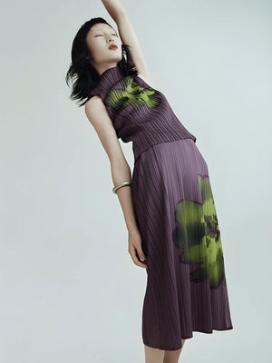 , Y2K skirt styled with a crop top