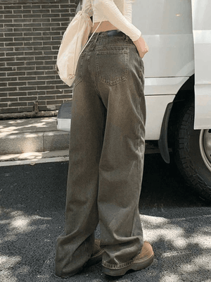 Jean boyfriend bouffant vintage à bretelles à nouer