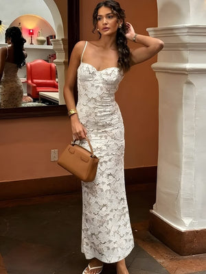 Lace Bodycon Midi Dress view 5 | MAUVSTUDIO®