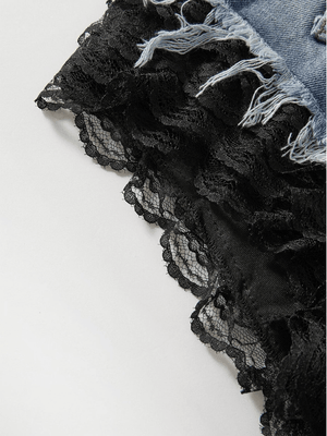 Short en jean avec dentelle patchwork