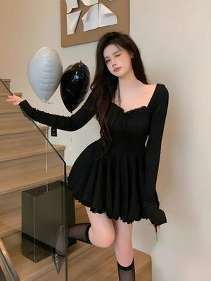 Soft Girl Sweetheart Neckline Mini Dress view 11 | MAUVSTUDIO®