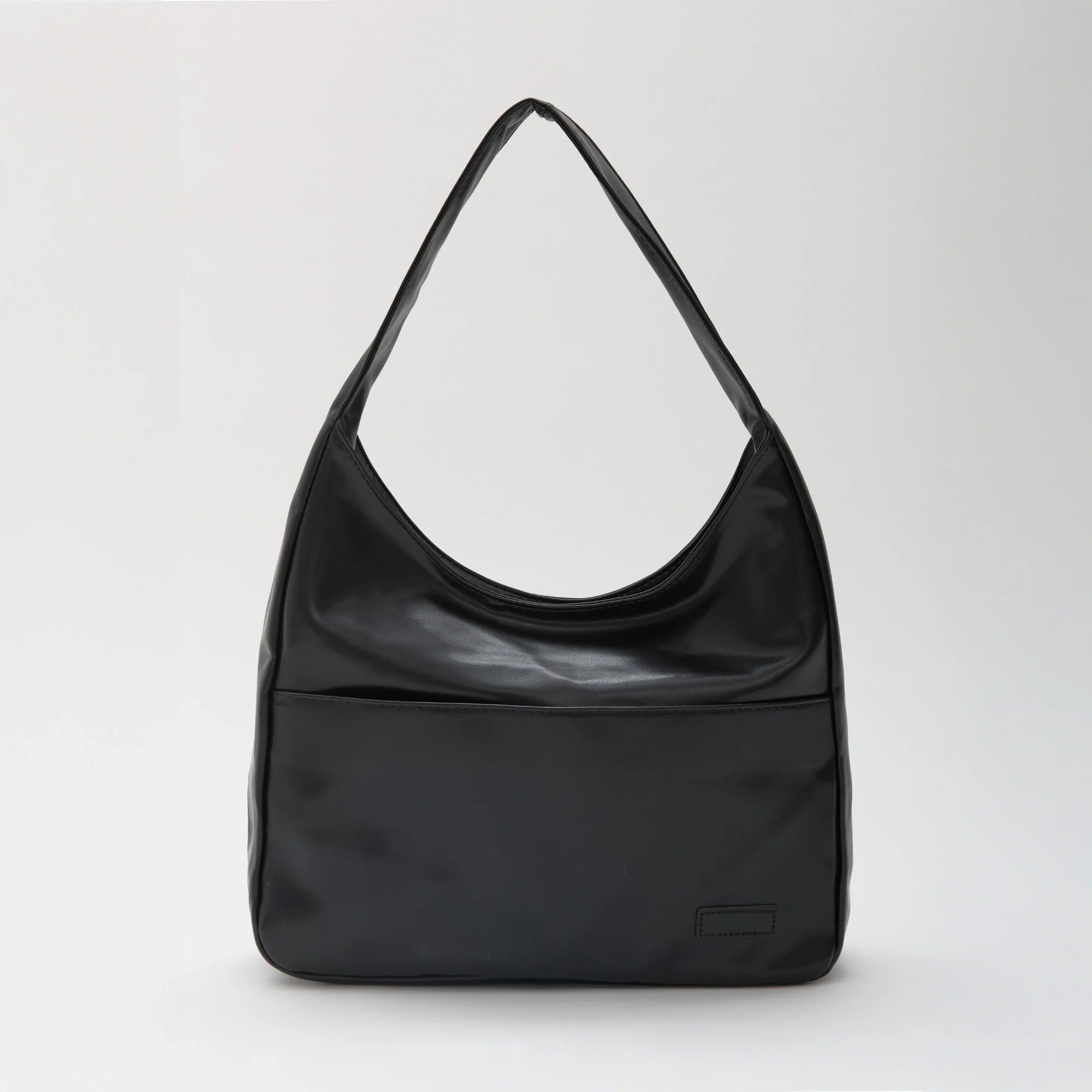 Lilea | Borsa hobo minimalista in similpelle liscia