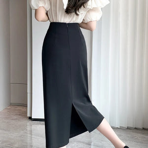 , Y2K skirt styled with a crop top
