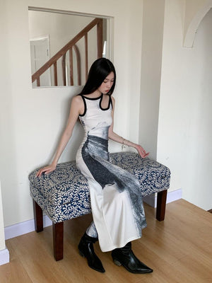 Y2K Abstract Maxi Dress view 3 | MAUVSTUDIO®