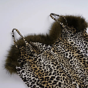 Y2K Leopard Faux Fur Top with leopard print, Y2K tube top styled with low rise bottoms