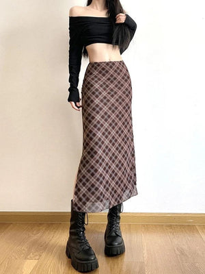 , Y2K skirt styled with a crop top