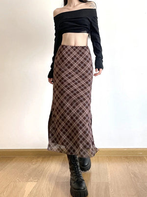 , Y2K skirt styled with a crop top