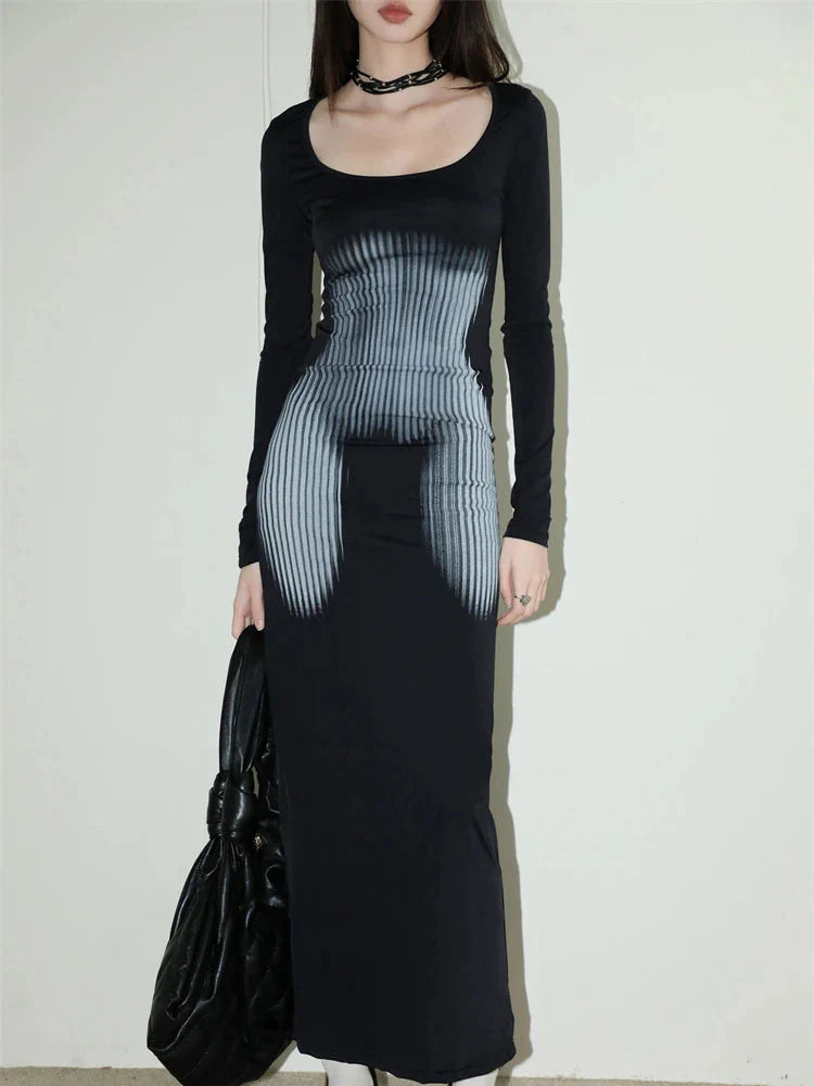 3D Body Print Maxi Dress MAUVSTUDIO 3D Body Print Maxi Dress MAUVSTUDIO