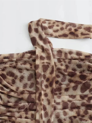 Baddie Leopard Tube Top with tie detail, Y2K tube top styled with low rise bottoms