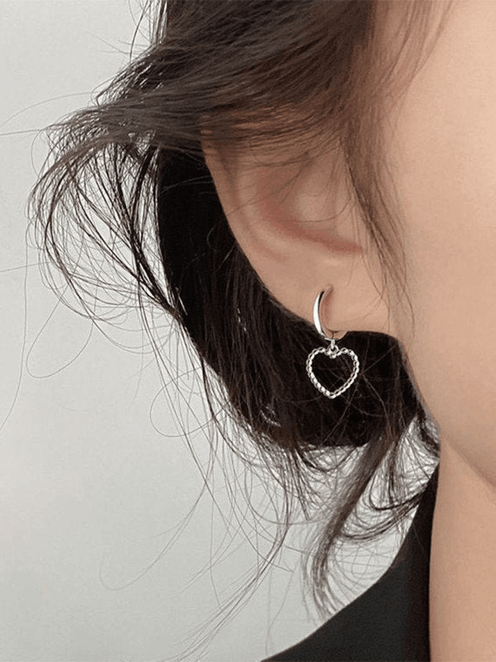 Boucle d'oreille créole pendentif coeur irrégulier-Earrings-MAUV STUDIO-STREETWEAR-Y2K-CLOTHING