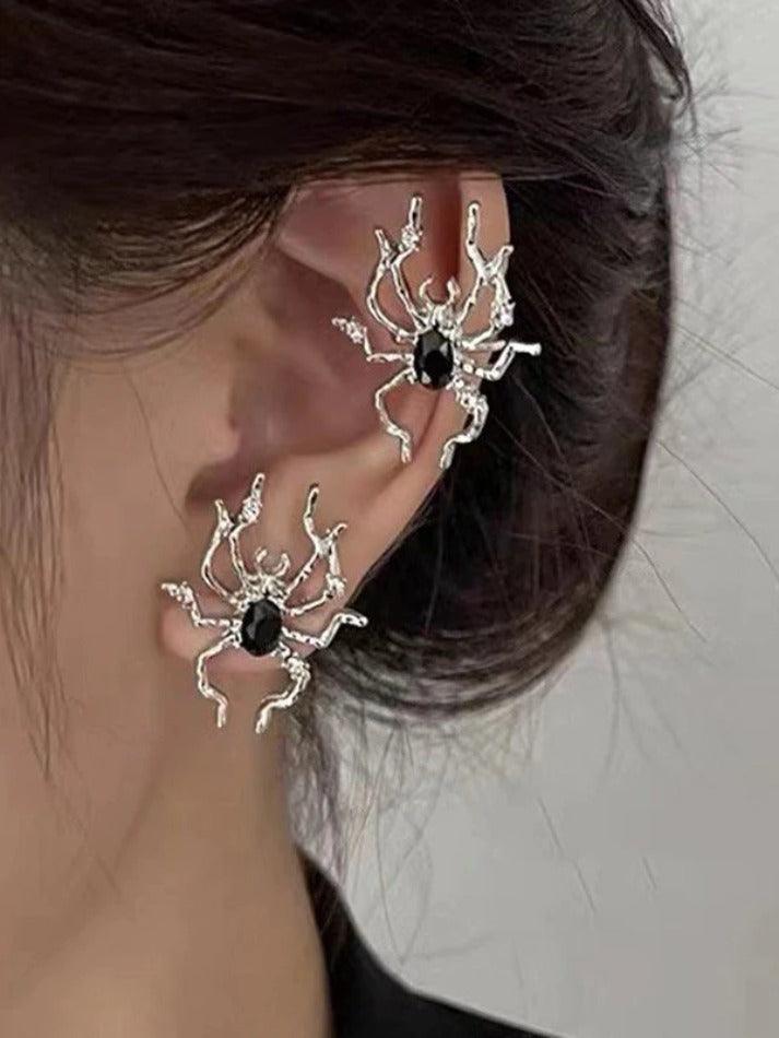Boucles d'oreilles argentées à motif d'araignée-Earrings-MAUV STUDIO-STREETWEAR-Y2K-CLOTHING