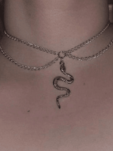 Collier double couche avec pendentif serpent-Necklaces-MAUV STUDIO-STREETWEAR-Y2K-CLOTHING