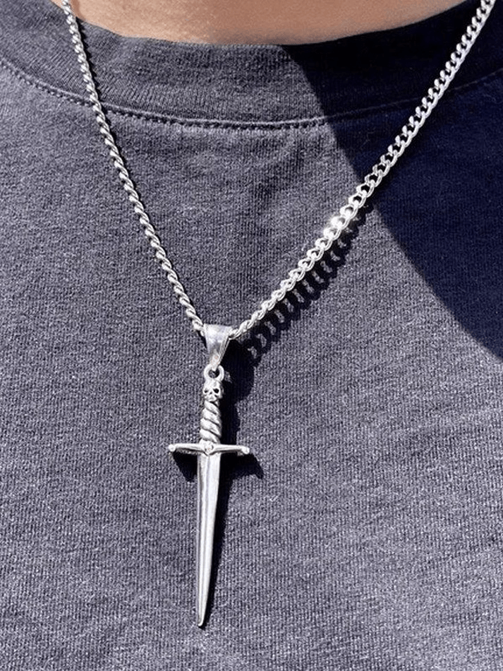 Collier pendentif poignard squelette punk-Necklaces-MAUV STUDIO-STREETWEAR-Y2K-CLOTHING