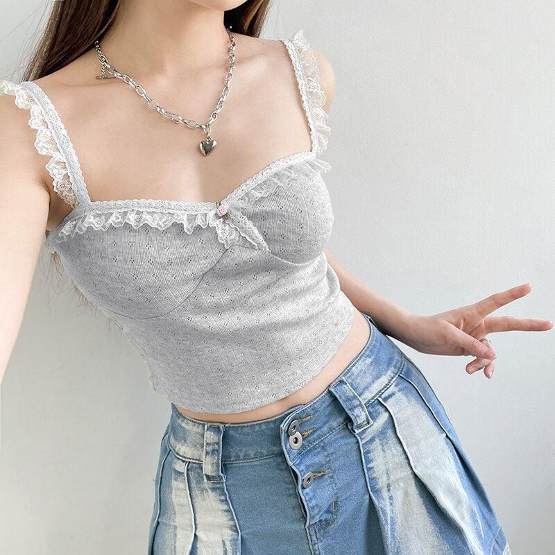 Coquette Lace Trimming Crop Top – MAUV STUDIO®® – MAUVSTUDIO®