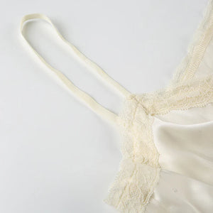Coquette Split Front Lace Top – MAUVSTUDIO®