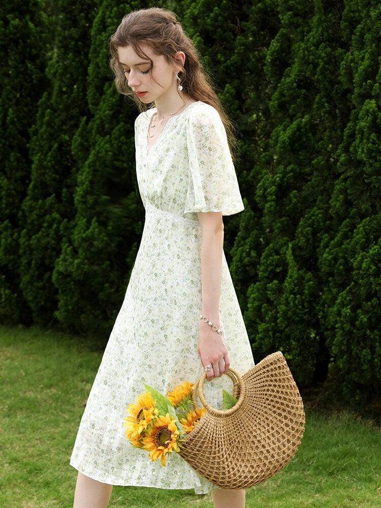 Cottagecore Floral Midi Dress MAUVSTUDIO Cottagecore Floral Midi Dress MAUVSTUDIO