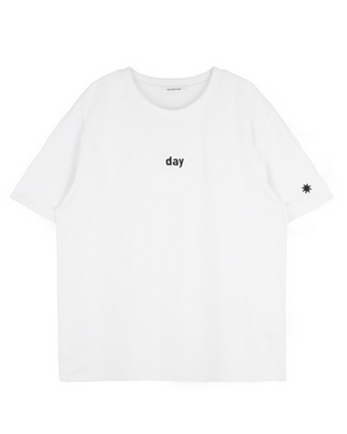 Day & Night T-Shirt-T-Shirts-MAUV STUDIO-STREETWEAR-Y2K-CLOTHING