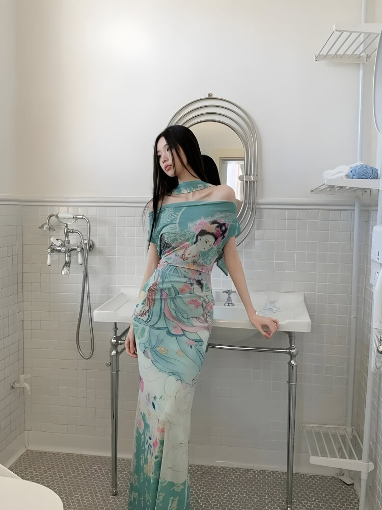 Ethereal Art Maxi Dress view 5 | MAUVSTUDIO®