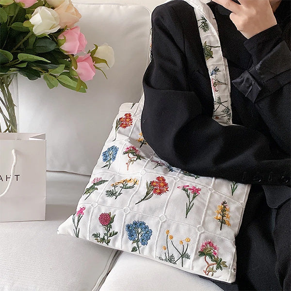 Floral Embroidered Tote Bag-Handbags-MAUV STUDIO-STREETWEAR-Y2K-CLOTHING