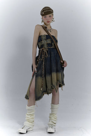 Grunge Cross Patch Pleated Maxi Skirt, Y2K skirt styled with a crop top