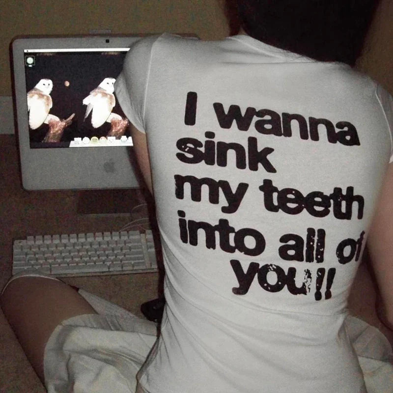 I Wanna Sink My Teeth Tee – MAUVSTUDIO®