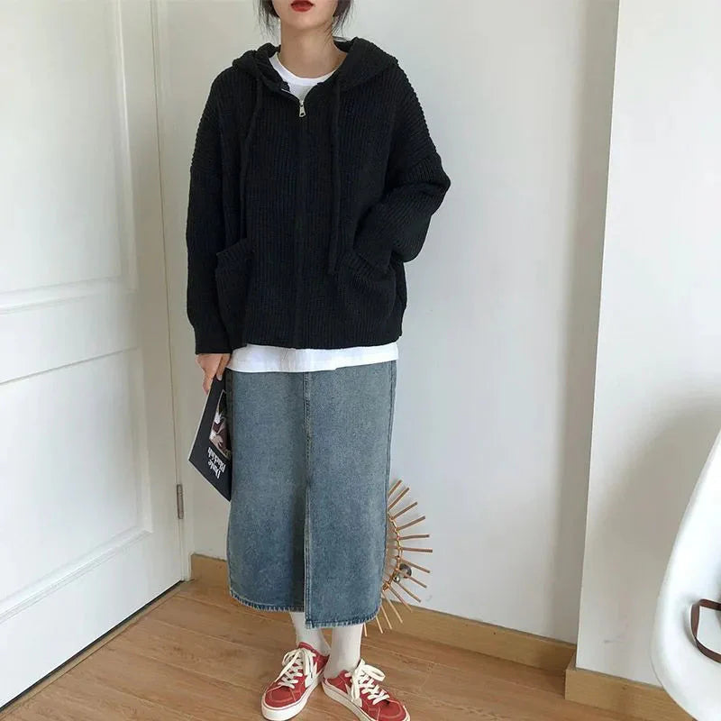 Oversized Knitted Hooded Cardigan – MAUVSTUDIO® Oversized Knitted Hooded Cardigan – MAUVSTUDIO®