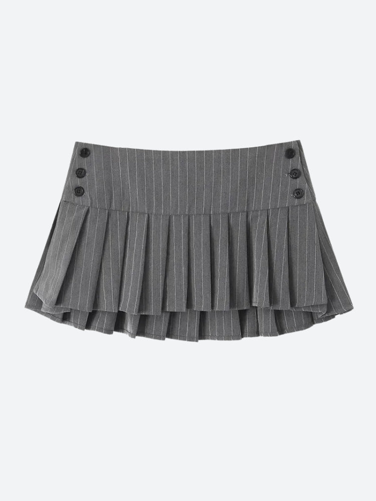 Pleated Mini Skirt, Y2K mini skirt styled with a crop top