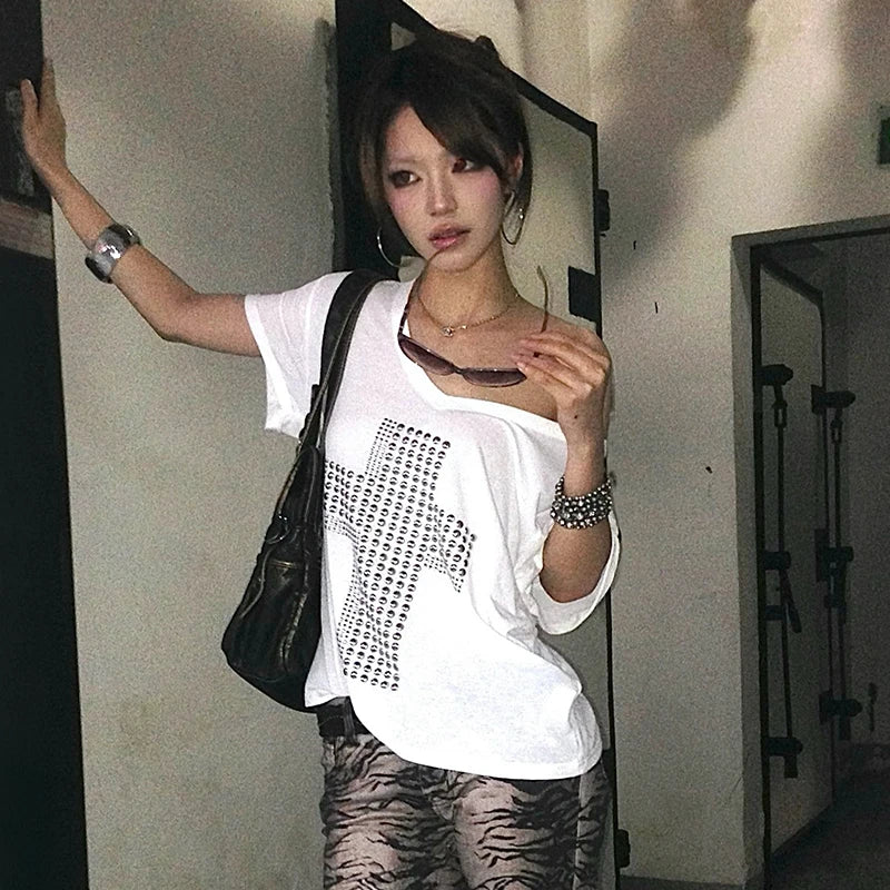 Y2K Metal Cross Print Sheer V-Neck Tee – MAUVSTUDIO®