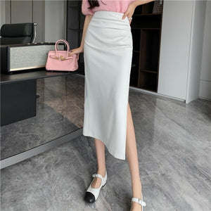 , Y2K skirt styled with a crop top