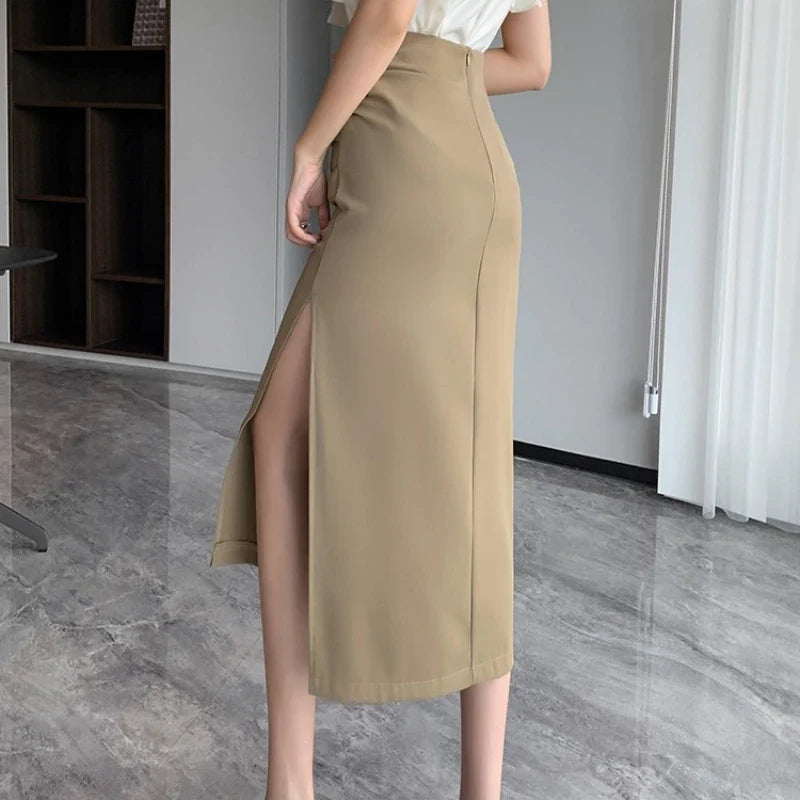 , Y2K skirt styled with a crop top