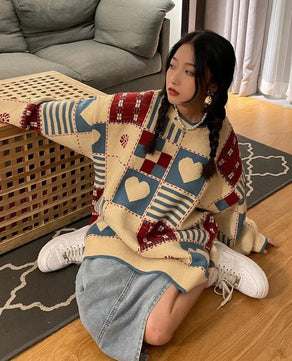 Vintage Heart Pattern Sweater-Mauv Studio