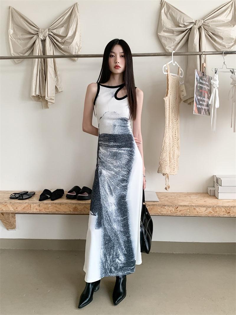 Y2K Abstract Maxi Dress view 6 | MAUVSTUDIO®