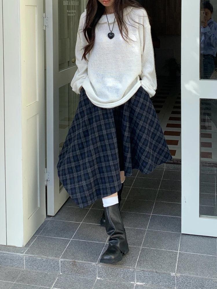 , Y2K skirt styled with a crop top