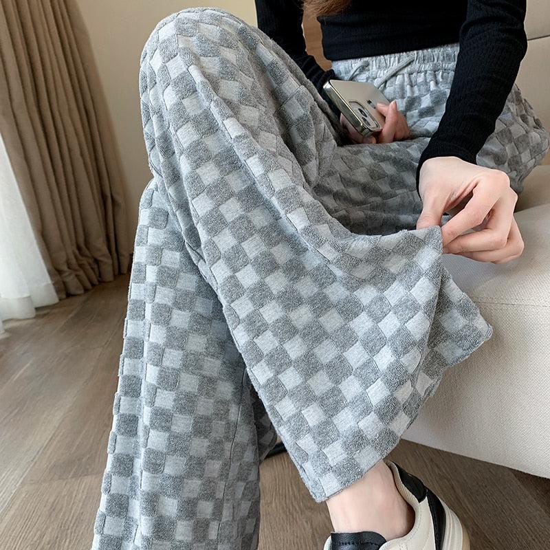 Y2K Checkered Sweatpants-Mauv Studio